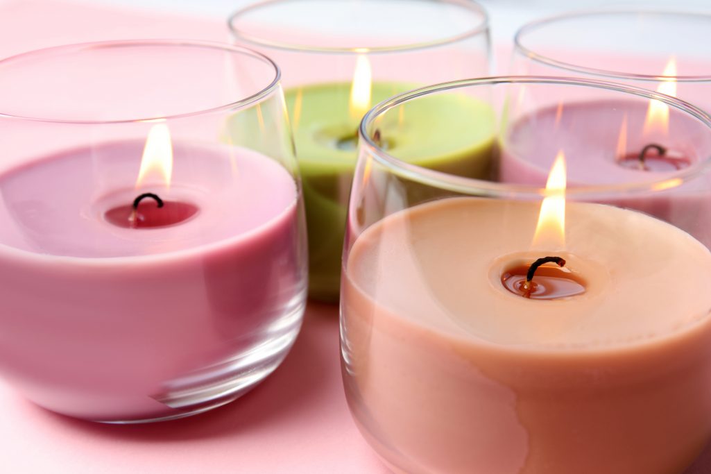 candles and diffusers can boost your mood and productivity belchonock © 123rf