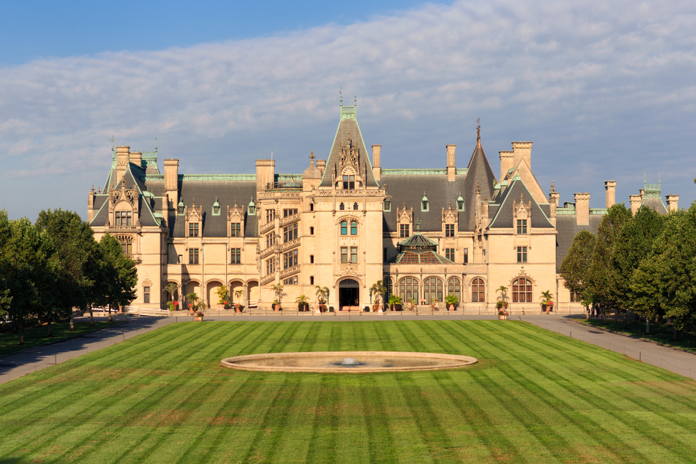 Biltmore House Asheville, NC ©ZakZeinert